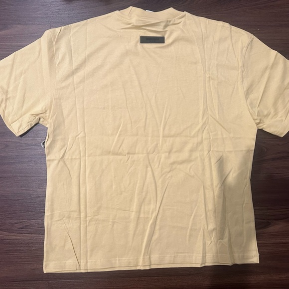 Fear of God FOG Essentials T Shirt - Picture 5 of 7